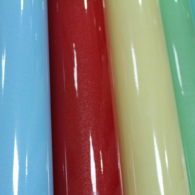 Wysokiej połysku, dekoracyjna folia PVC z winylu, służąca do udoskonalenia wystroju wnętrz.